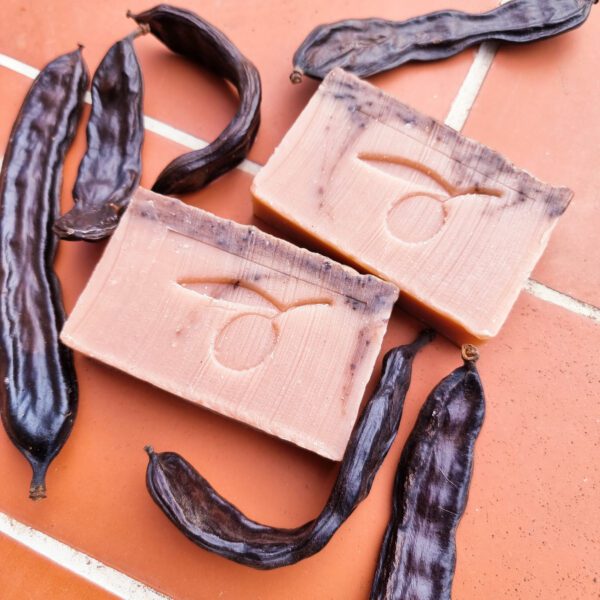 Spaanse zeep met sinaasappel, tijm, rode klei